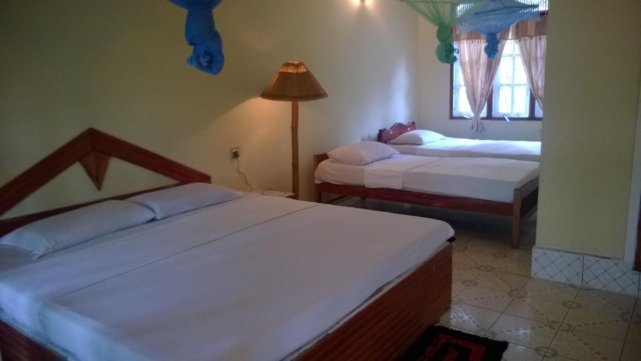 Sigiri Holiday Inn Inamaluwa Oda fotoğraf